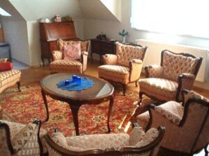 Ferienwohnung Villa Panther in Ehrenfriedersdorf, Dachgeschoss: Wohnzimmer